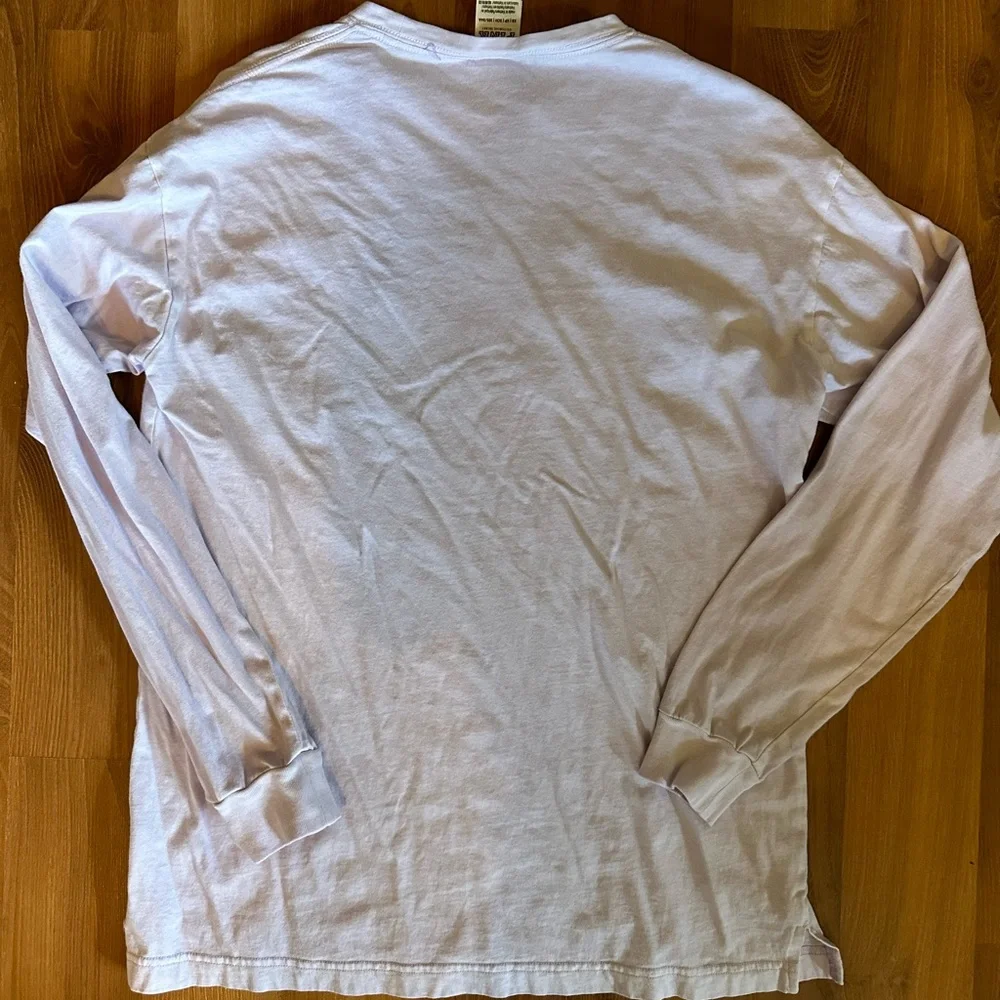 PINK Victoria’s Secret XS lilac purple long sleeved shirt - Picture 2 of 3